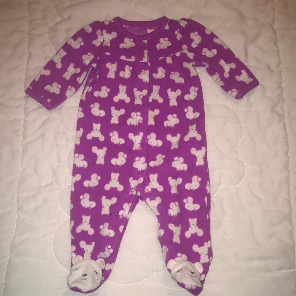 Carter’s mouse 🐭 footed sleeper